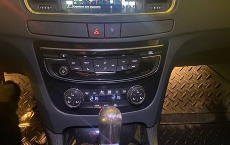 Peugeot 508 II, 2014 год, 1 140 000 рублей, 22 фотография