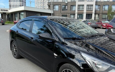 Hyundai Solaris II рестайлинг, 2016 год, 950 000 рублей, 4 фотография