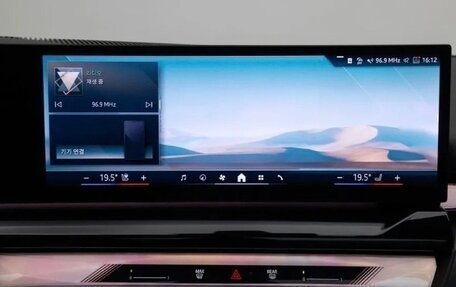 BMW 5 серия, 2024 год, 5 700 000 рублей, 15 фотография