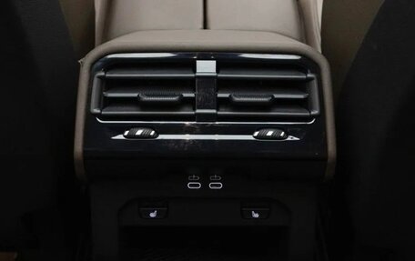 BMW 5 серия, 2024 год, 5 700 000 рублей, 14 фотография