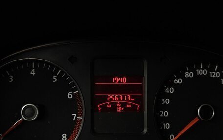 Volkswagen Polo VI (EU Market), 2011 год, 495 000 рублей, 16 фотография