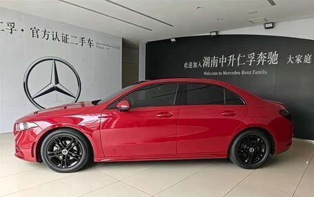 Mercedes-Benz A-Класс, 2022 год, 1 530 000 рублей, 2 фотография