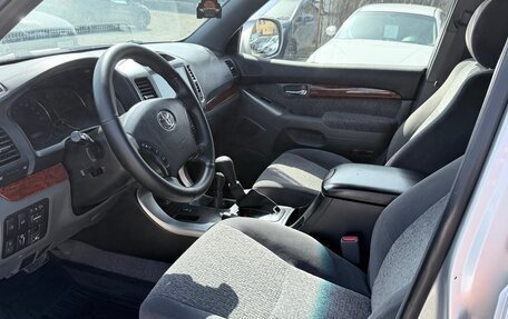 Toyota Land Cruiser Prado 120 рестайлинг, 2007 год, 1 780 000 рублей, 20 фотография