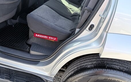 Toyota Land Cruiser Prado 120 рестайлинг, 2007 год, 1 780 000 рублей, 14 фотография