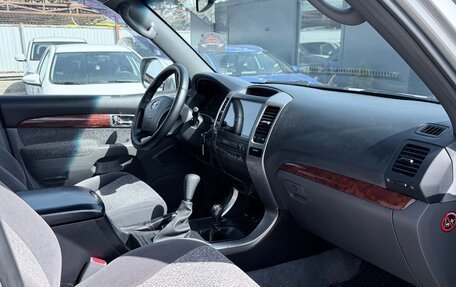 Toyota Land Cruiser Prado 120 рестайлинг, 2007 год, 1 780 000 рублей, 21 фотография