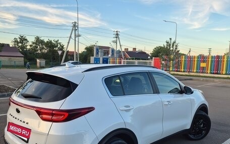 KIA Sportage IV рестайлинг, 2021 год, 3 049 000 рублей, 7 фотография