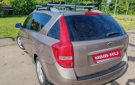 KIA cee'd I рестайлинг, 2010 год, 620 000 рублей, 6 фотография
