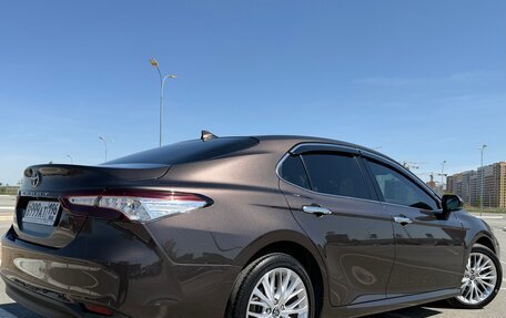 Toyota Camry, 2018 год, 3 247 800 рублей, 10 фотография