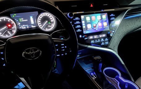 Toyota Camry, 2018 год, 3 247 800 рублей, 14 фотография