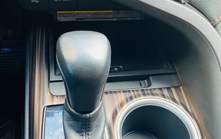 Toyota Camry, 2018 год, 3 247 800 рублей, 22 фотография