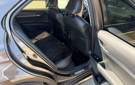 Toyota Camry, 2018 год, 3 247 800 рублей, 29 фотография