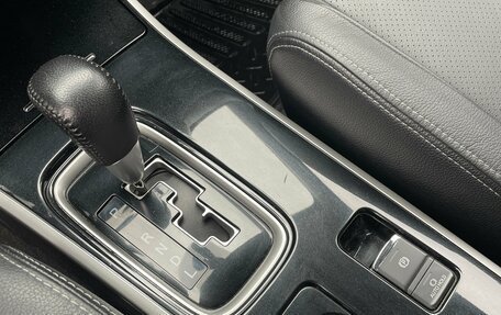 Mitsubishi Outlander III рестайлинг 3, 2017 год, 1 999 000 рублей, 22 фотография