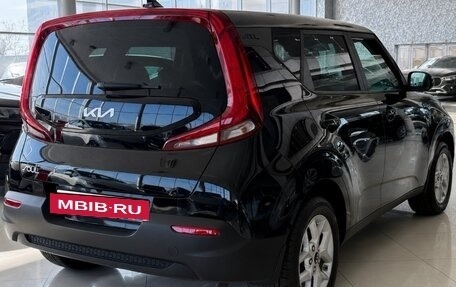 KIA Soul III, 2021 год, 1 920 000 рублей, 2 фотография