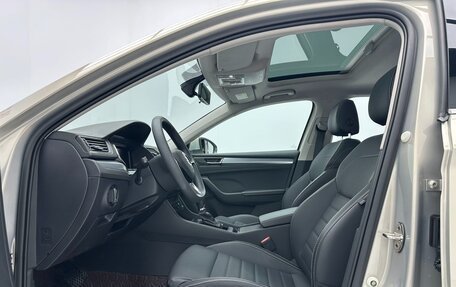 Skoda Superb III рестайлинг, 2022 год, 1 700 000 рублей, 7 фотография