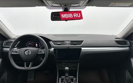 Skoda Superb III рестайлинг, 2022 год, 1 700 000 рублей, 12 фотография