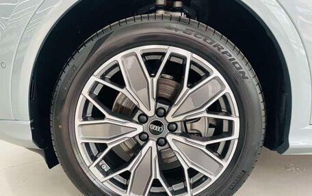 Audi Q5, 2025 год, 16 фотография