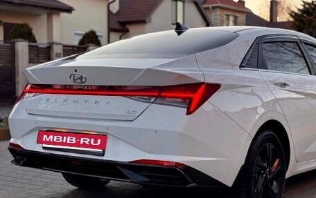 Hyundai Elantra, 2021 год, 1 425 000 рублей, 10 фотография