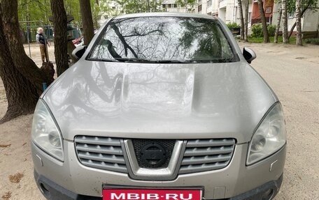 Nissan Qashqai, 2009 год, 700 000 рублей, 1 фотография