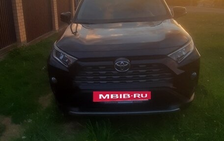 Toyota RAV4, 2020 год, 3 750 000 рублей, 22 фотография
