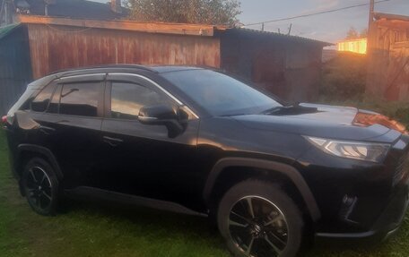 Toyota RAV4, 2020 год, 3 750 000 рублей, 30 фотография