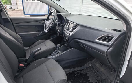 Hyundai Solaris II рестайлинг, 2018 год, 1 167 000 рублей, 15 фотография
