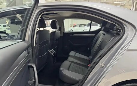 Skoda Superb III рестайлинг, 2026 год, 2 630 000 рублей, 8 фотография