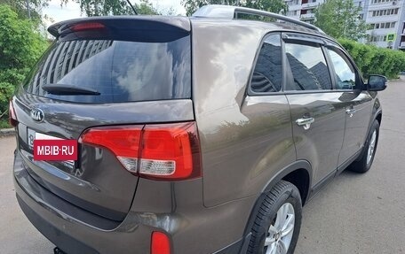 KIA Sorento II рестайлинг, 2015 год, 1 935 000 рублей, 4 фотография