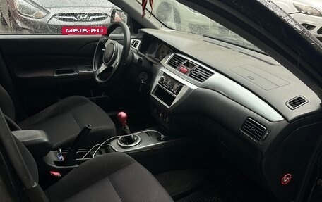 Mitsubishi Lancer IX, 2005 год, 450 000 рублей, 12 фотография