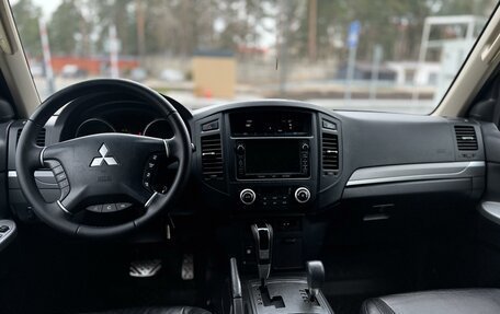 Mitsubishi Pajero IV, 2013 год, 1 950 000 рублей, 7 фотография