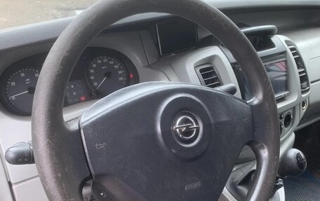 Opel Vivaro A рестайлинг, 2002 год, 690 000 рублей, 13 фотография