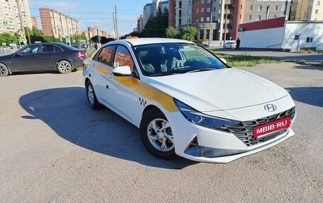 Hyundai Avante, 2021 год, 2 000 000 рублей, 10 фотография