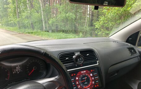 Volkswagen Polo VI (EU Market), 2016 год, 750 000 рублей, 17 фотография