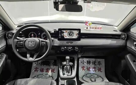 Honda Vezel, 2023 год, 1 825 000 рублей, 6 фотография