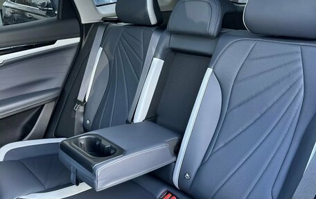 Geely Atlas, 2024 год, 3 249 000 рублей, 14 фотография