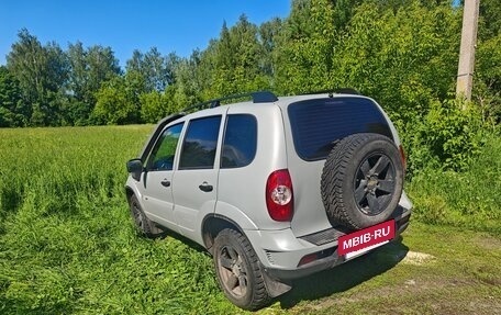Chevrolet Niva I рестайлинг, 2016 год, 630 000 рублей, 6 фотография