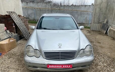 Mercedes-Benz C-Класс, 2001 год, 400 000 рублей, 1 фотография