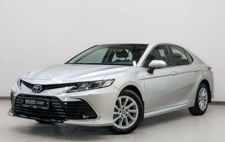 Toyota Camry, 2021 год, 3 750 000 рублей, 1 фотография
