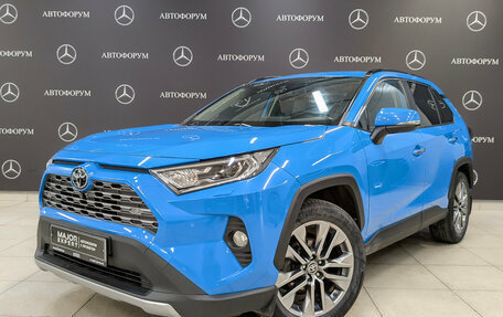 Toyota RAV4, 2020 год, 3 250 000 рублей, 1 фотография