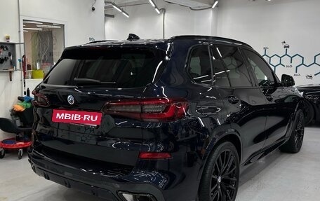 BMW X5, 2022 год, 10 700 000 рублей, 2 фотография