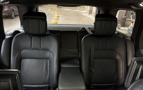 Land Rover Range Rover IV рестайлинг, 2020 год, 10 390 000 рублей, 13 фотография
