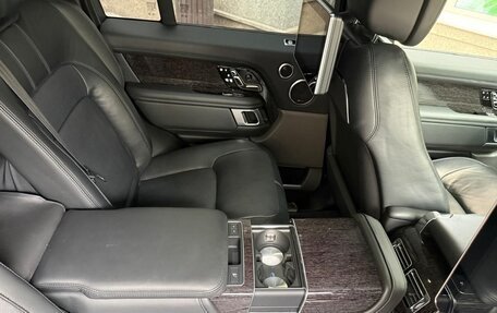 Land Rover Range Rover IV рестайлинг, 2020 год, 10 390 000 рублей, 12 фотография