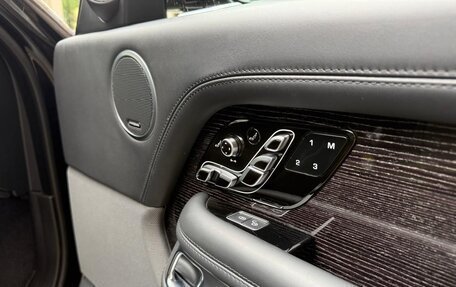 Land Rover Range Rover IV рестайлинг, 2020 год, 10 390 000 рублей, 19 фотография