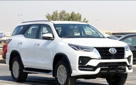 Toyota Fortuner II, 2026 год, 4 710 000 рублей, 2 фотография