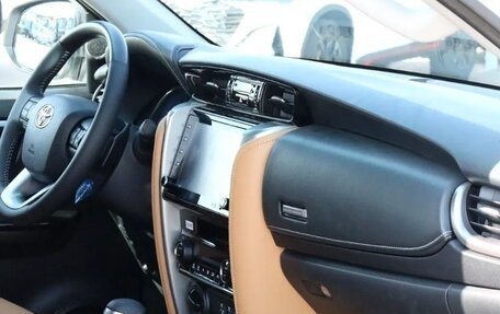 Toyota Fortuner II, 2026 год, 4 710 000 рублей, 8 фотография