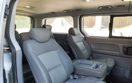 Hyundai Grand Starex Grand Starex I рестайлинг 2, 2008 год, 1 250 000 рублей, 15 фотография
