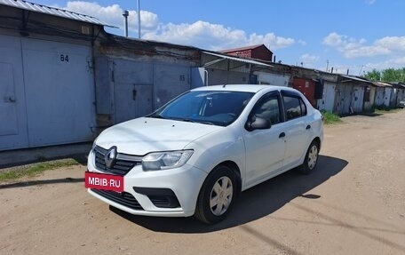 Renault Logan II, 2018 год, 480 000 рублей, 2 фотография
