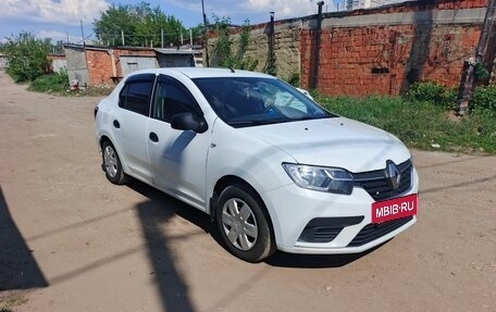 Renault Logan II, 2018 год, 480 000 рублей, 3 фотография