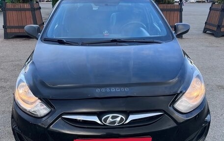 Hyundai Solaris II рестайлинг, 2011 год, 419 000 рублей, 2 фотография