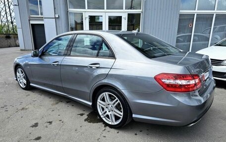 Mercedes-Benz E-Класс, 2010 год, 1 796 000 рублей, 2 фотография