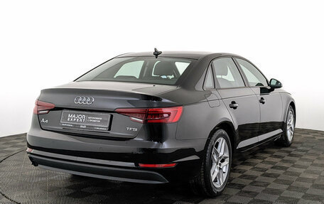 Audi A4, 2018 год, 2 800 000 рублей, 5 фотография